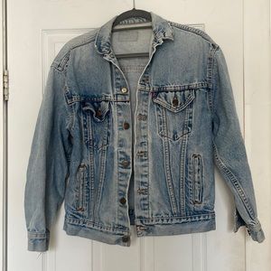 Vintage Levi’s denim jacket
